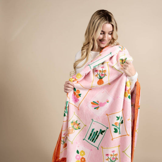 Snuggle Up Plush Blanket – It's Mahj Time