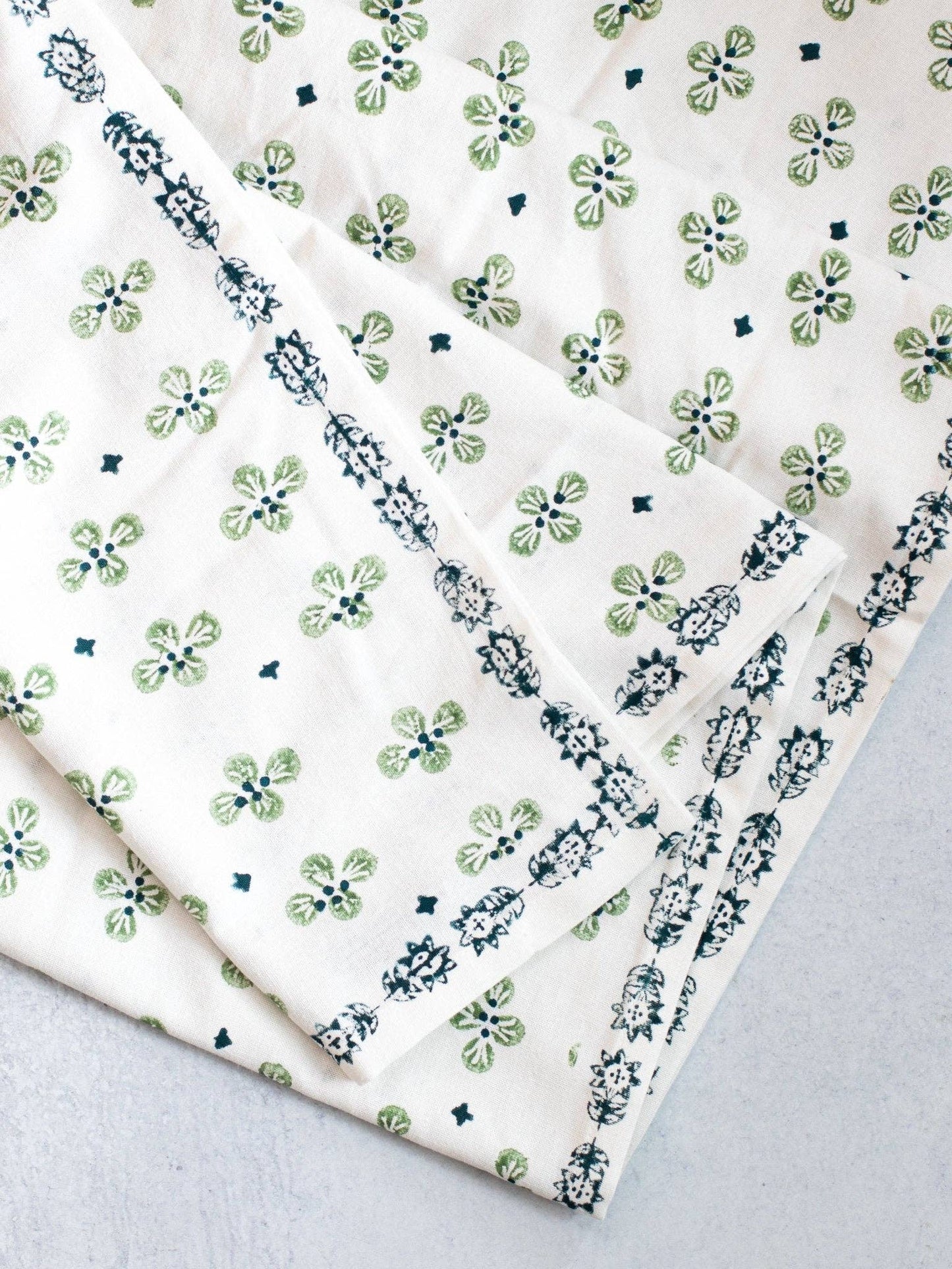 Table Throw (Ivory) - Dogwood - Sage