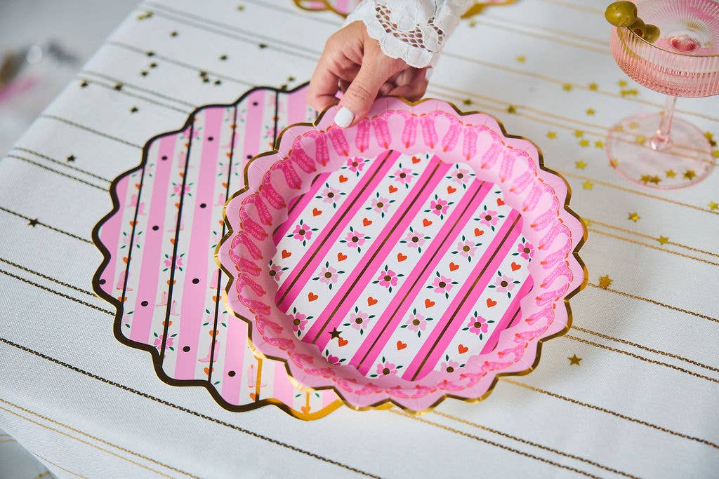 Boot Scoot Blooms Dinner Plates (10 ct)