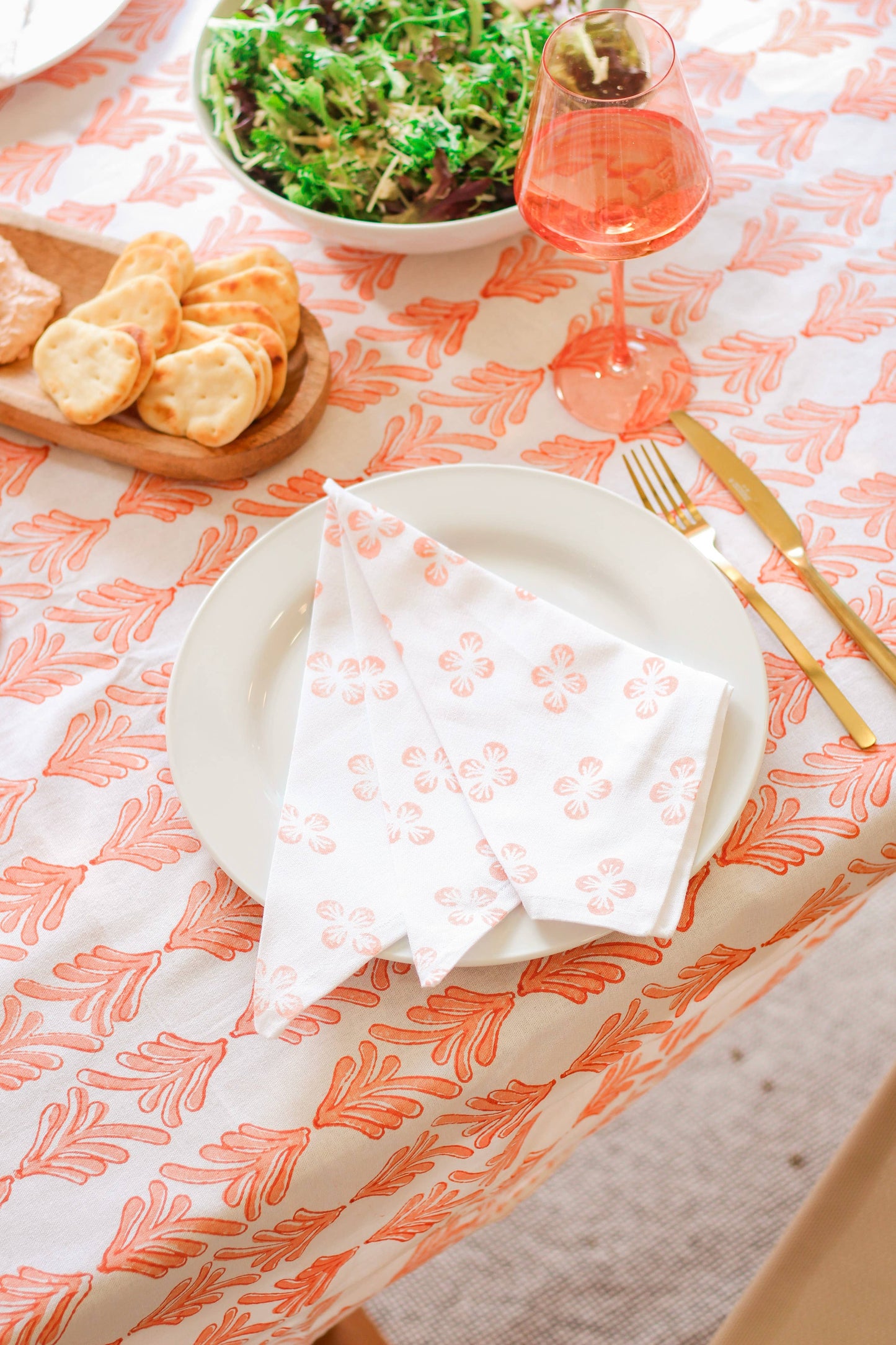 Table Throw - Palmetto, Orange & Melon