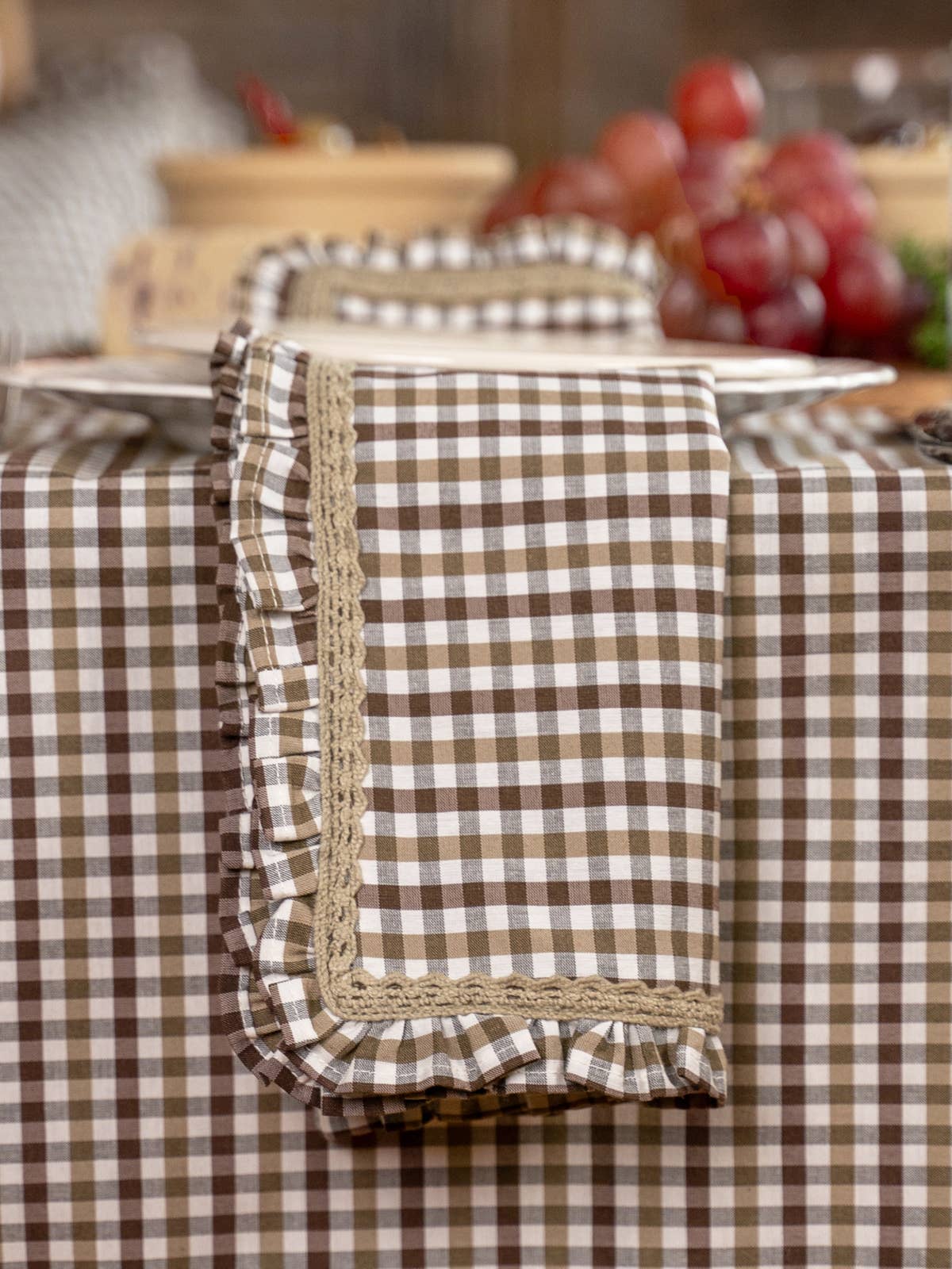 Cottage Gingham Tablecloth - Olive